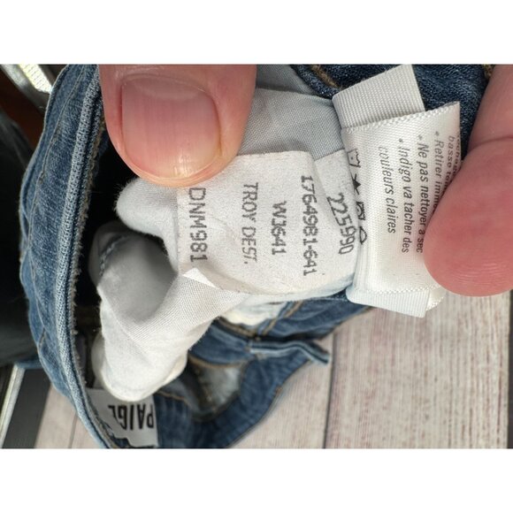 Paige Verdugo Ankle Distressed Jeans Women's Size 32 Blue‎ Medium Wash Denim - Picture 9 of 11